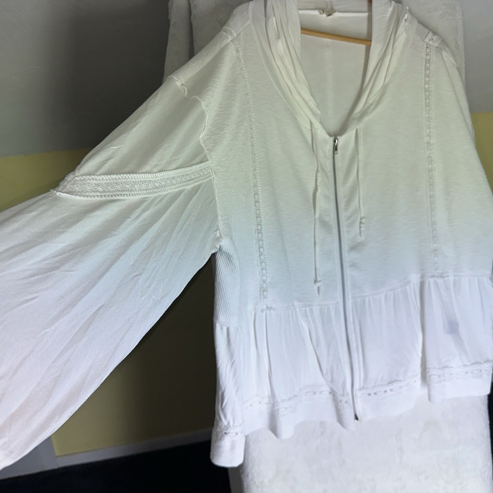 POL Oversized Beachy Lace Trim Full Zip Hoodie White Balloon Sleeve Boho M Light - Picture 8 of 13